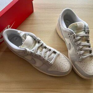 Brand New Nike Dunk Low "Light Bone" Sneakers